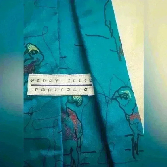 Set of 5 vintage silk neckties Robert Allan Perry Ellis and others - Picture 3 of 8